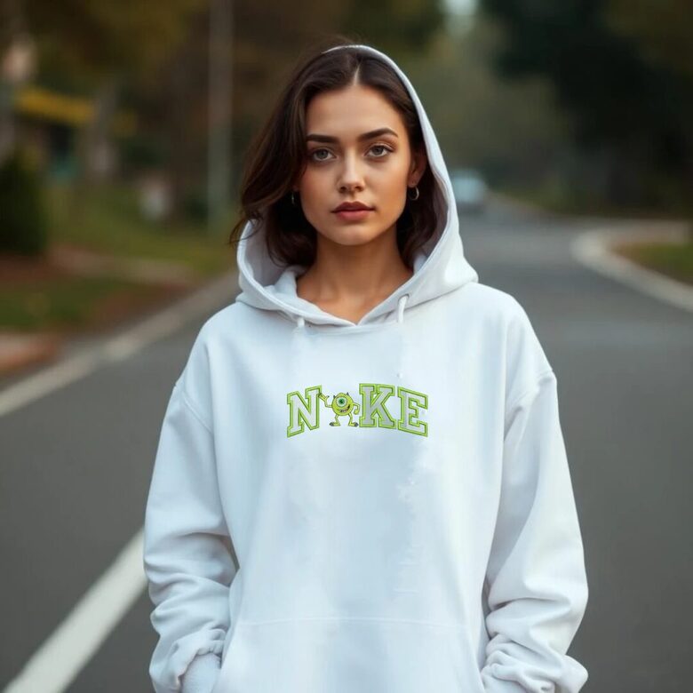 "N-KE" MAIKS VAZOVSKIS